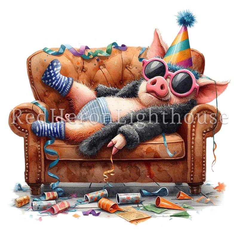 Puede incluir: Un cerdo con un gorro de fiesta y gafas de sol se relaja en un sof&aacute; de cuero marr&oacute;n. El cerdo lleva una camisa a rayas azul y blanca y calcetines azules. Hay serpentinas y confeti de colores esparcidos alrededor del sof&aacute;.