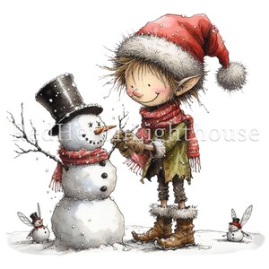 Op de afbeelding: Een fantasievolle illustratie van een kerst elf met een rode muts en sjaal, die de laatste hand legt aan een sneeuwpop met een zwarte hoge hoed en een rode sjaal. De elf houdt een takje vast in zijn hand, en er zijn twee kleine sneeuwpoppen met vleugels op de achtergrond.