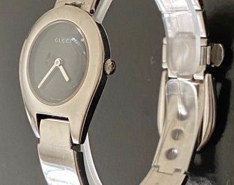 gucci silver bangle watch