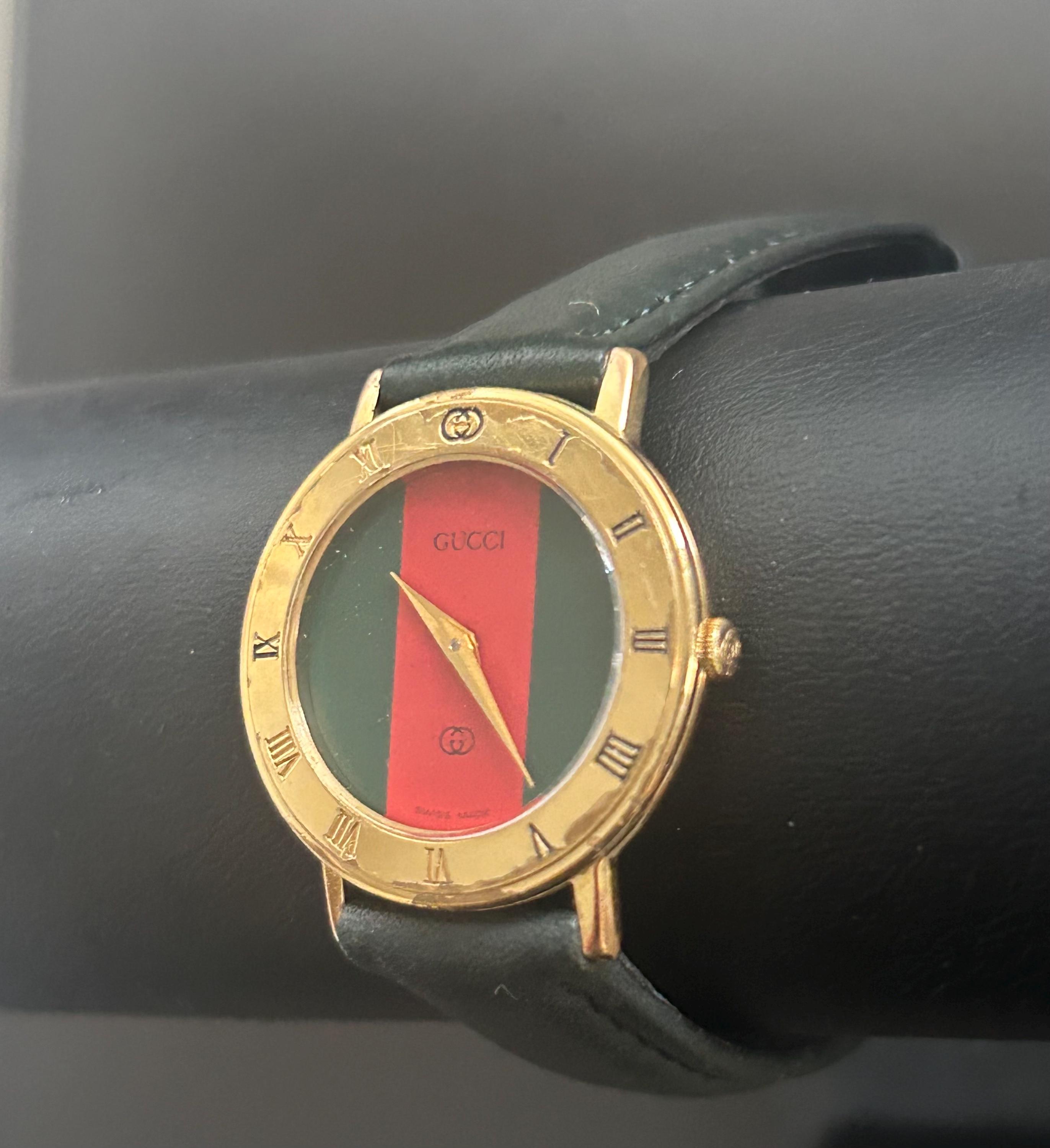 GUCCI Luxury Statement Watch with the Iconic Red and Green Bezel RARE Gucci Men main image 2