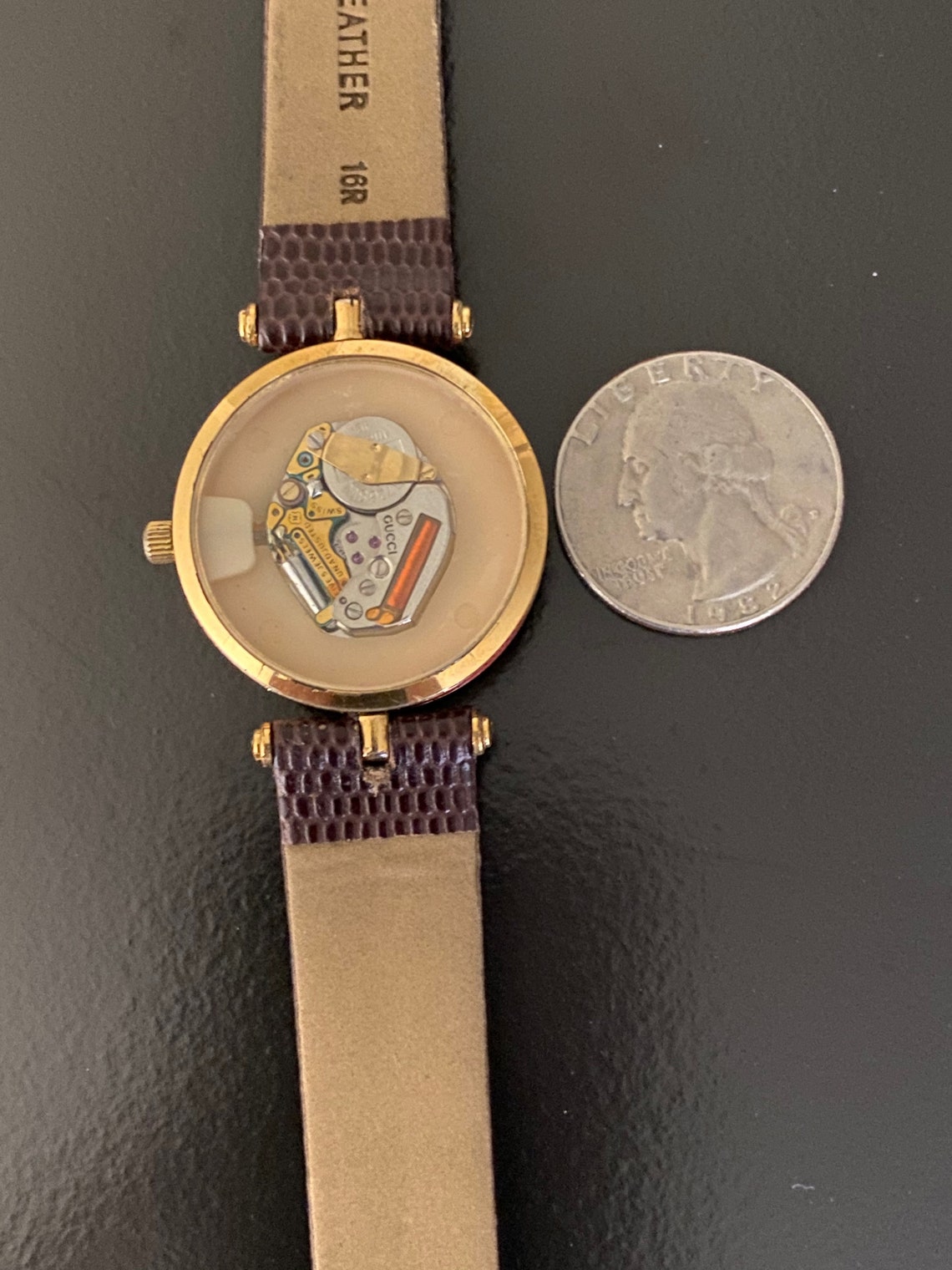 gucci 2000m watch