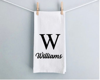 Personalized Tea Towel, Personalized Dish Towel, Initial Dish Towel, Kitchen Decor, Wedding Gift, Hostess Gift, Cute Dish Cloth Set