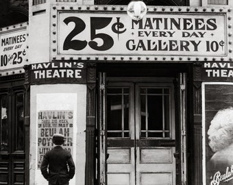 Havlin's Theatre, 1910. Digital Photo Download. Vintage Black & White Photograph. Movies, Movie Theater, Silent Film, St. Louis.