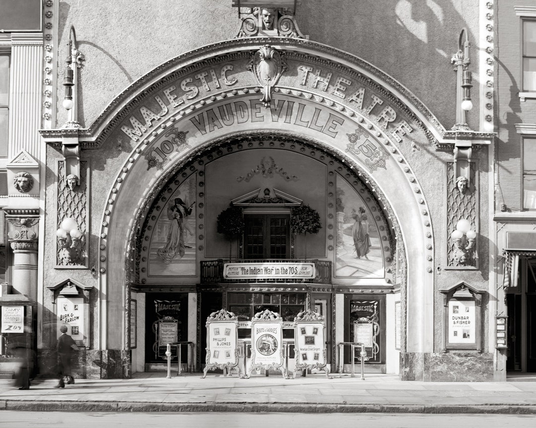 Majestic Theatre (historic performing-arts palace) photo 2