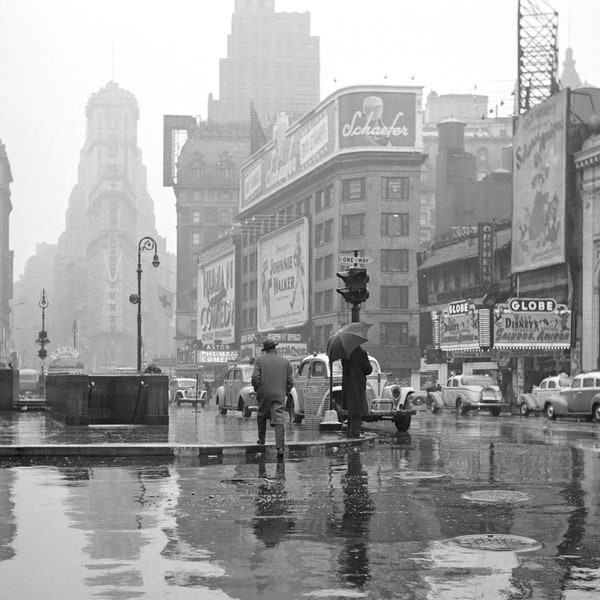 Rainy Day in Times Square, 1943. Vintage Photo Reproduction Print. Black & White Photograph. Manhattan, New York City, 1940s, 40s.