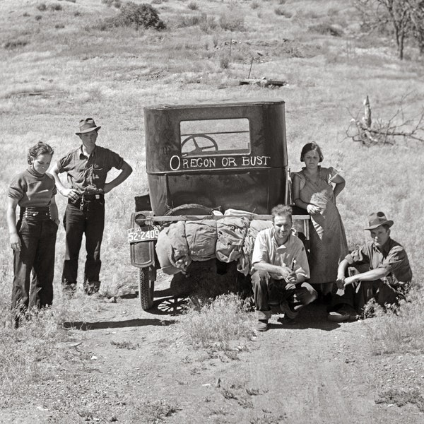 Oregon or Bust, 1936. Vintage Photo Reproduction Print. Black & White Photograph. Dust Bowl, Travel, Road Trip, 1930s, 30s.