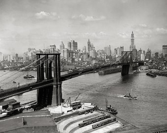 Brooklyn Bridge & New York Skyline, 1920. Digital Photo Download. Vintage Black and White Photograph. Manhattan, City, 1920s, 20s.