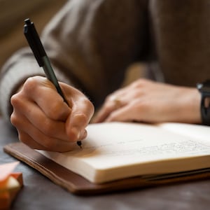 Hand Made Full Grain leather journal cover that comes with a 192 page A5 journal. This journal is handmade and can be personalized with your name or your initials!  Available in cow hide (smooth) and shrunken bison (textured)