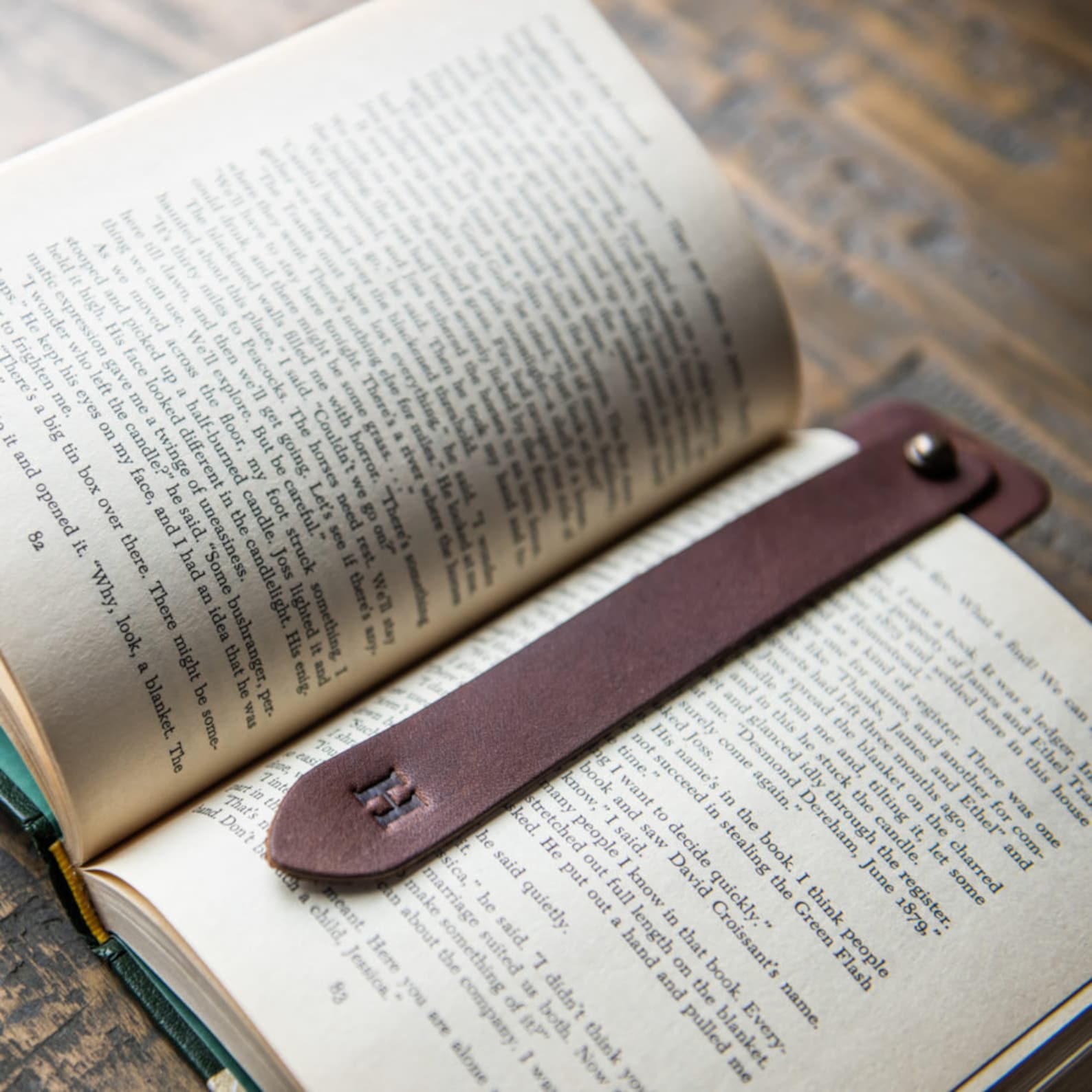 Book darts and leather bookmark set - Father's Day gift 2026 - $26