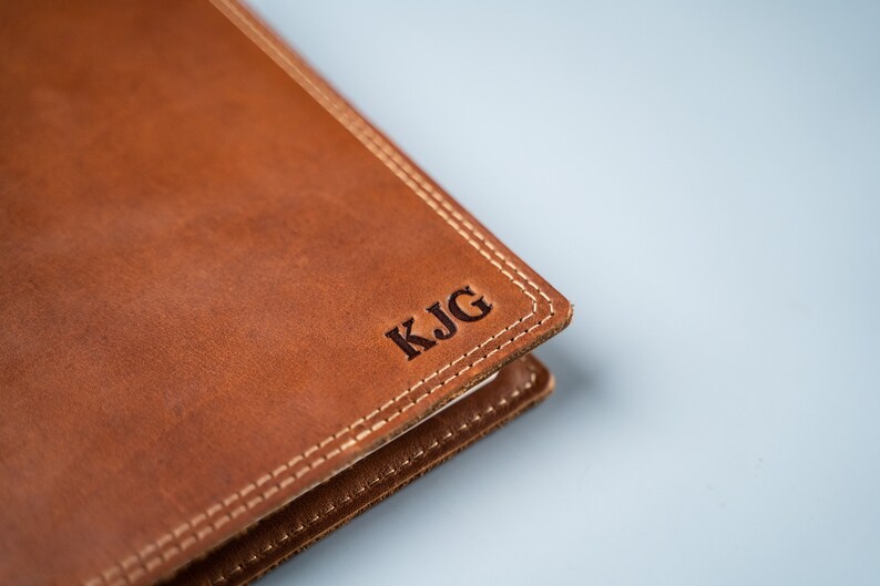 Hand Made Full Grain leather journal cover that comes with a 192 page A5 journal. This journal is handmade and can be personalized with your name or your initials!  Available in cow hide (smooth) and shrunken bison (textured)