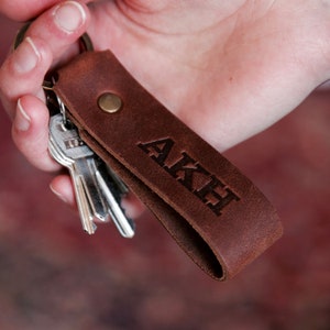 Personalized Leather Keychain Car Accessories-Backpack Clip-Graduation Gift-Groomsmen Gift t-Fine Leather Keyring-Unique Handmade-The Tucker image 3