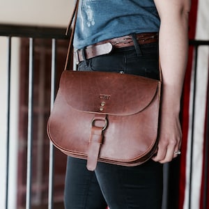 Derby Crossbody Phone Bag