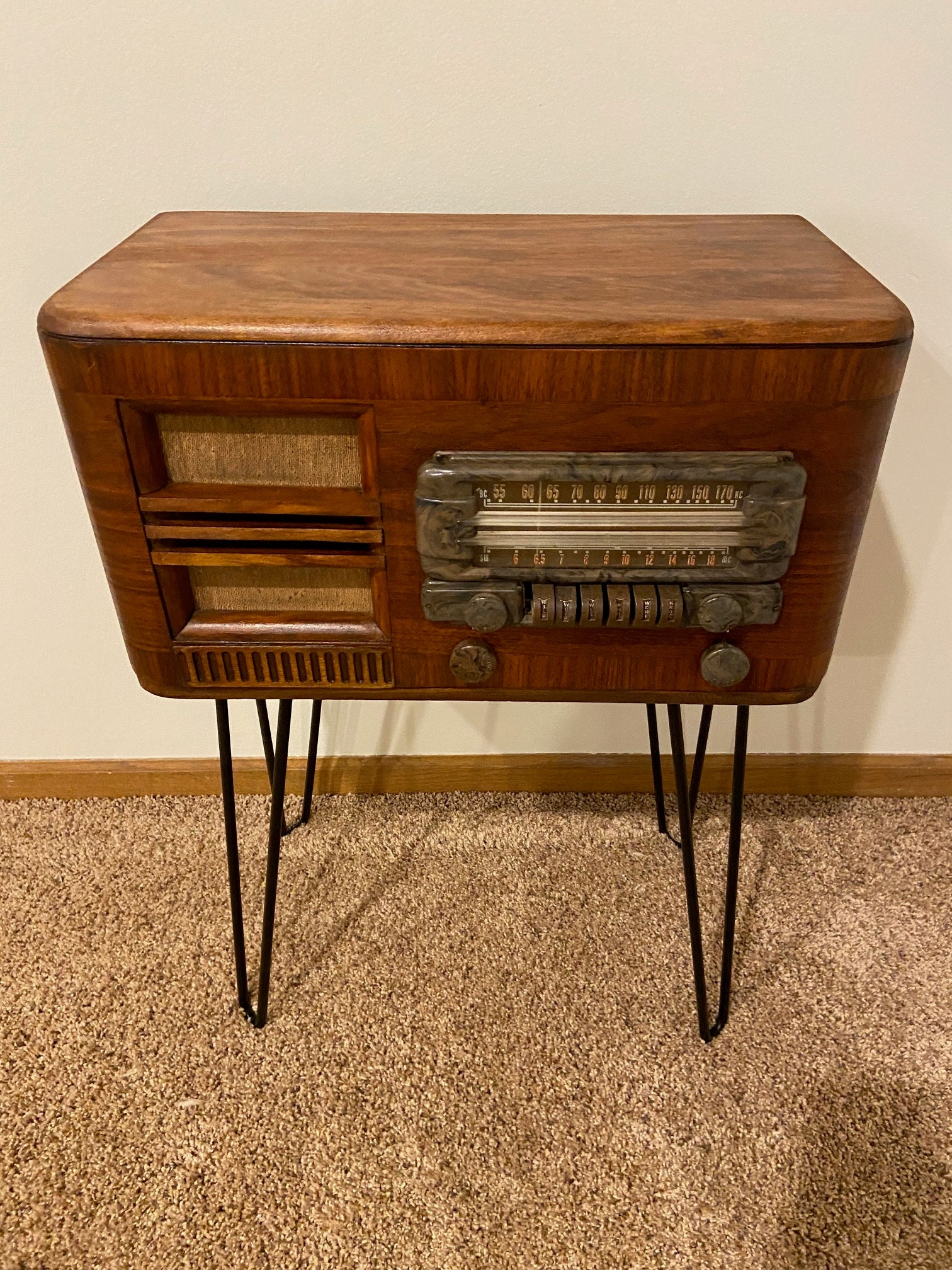 Vintage Radio on Cast Iron Hairpin Legs Etsy