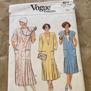 Vintage Vogue 1980s Flapper Dress Sewing Pattern #9211 - Size 10