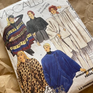 VINTAGE McCALL&#39;S 90&#39;s Cocoon Jacket / Cape / Capelet / Poncho sewing pattern #5080 ©1990 Size Medium 14 / 16