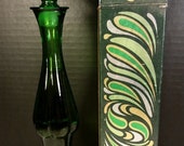 Clearance Sale Avon 1970s Emerald Bud Vase Full Glass bottle Stopper Original Box Vintage Avon Green Glass Bottle Unforgettable Cologne Avon