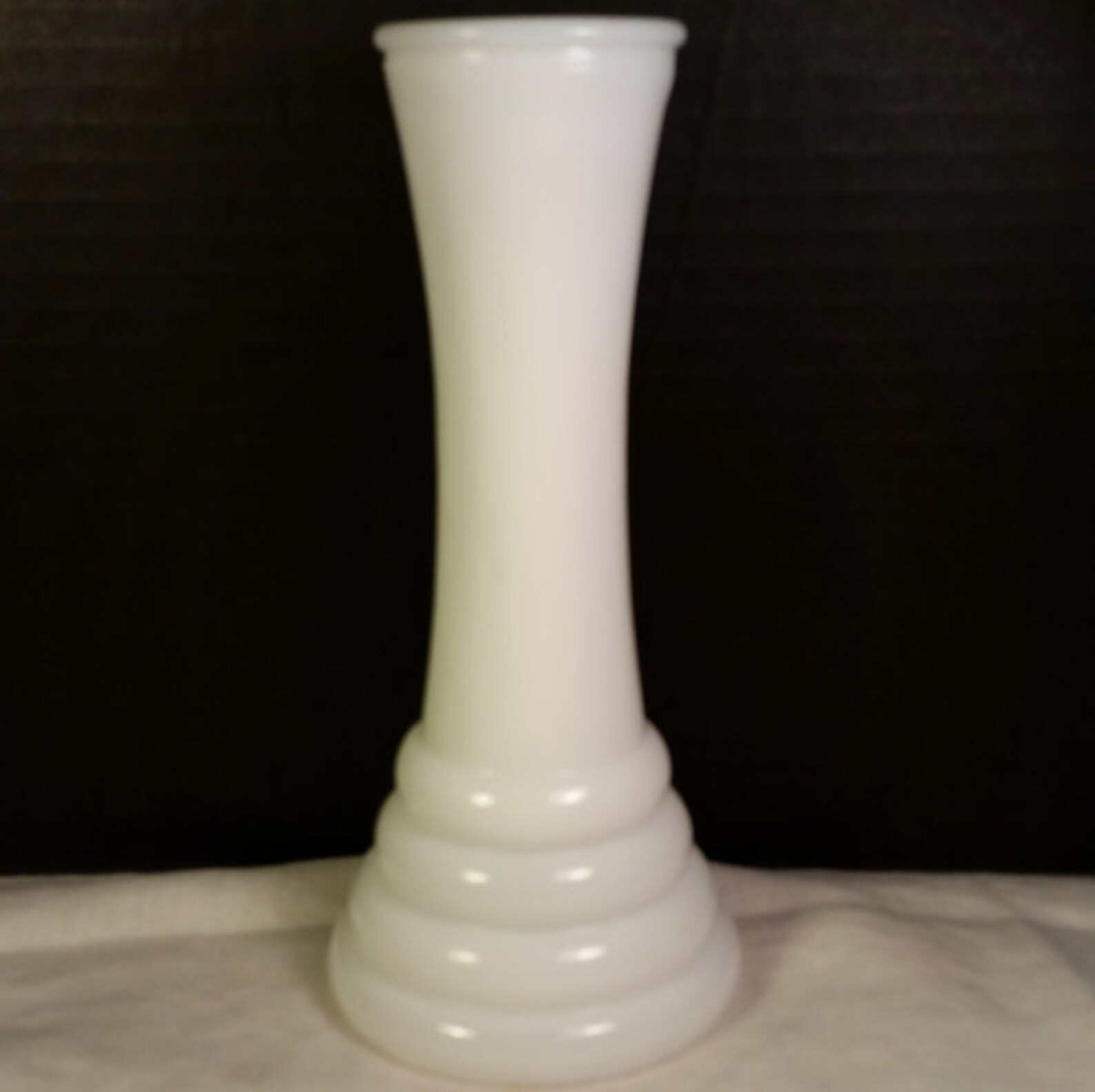 Randall White Milk Glass Beehive Bud Vase Vintage 3tiered White Bud