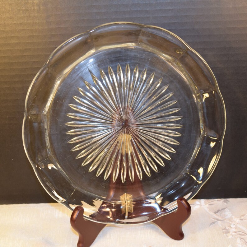 Pressed Glass Dinner Plate Vintage Scalloped Clear Glass Plate Etsy Australia
