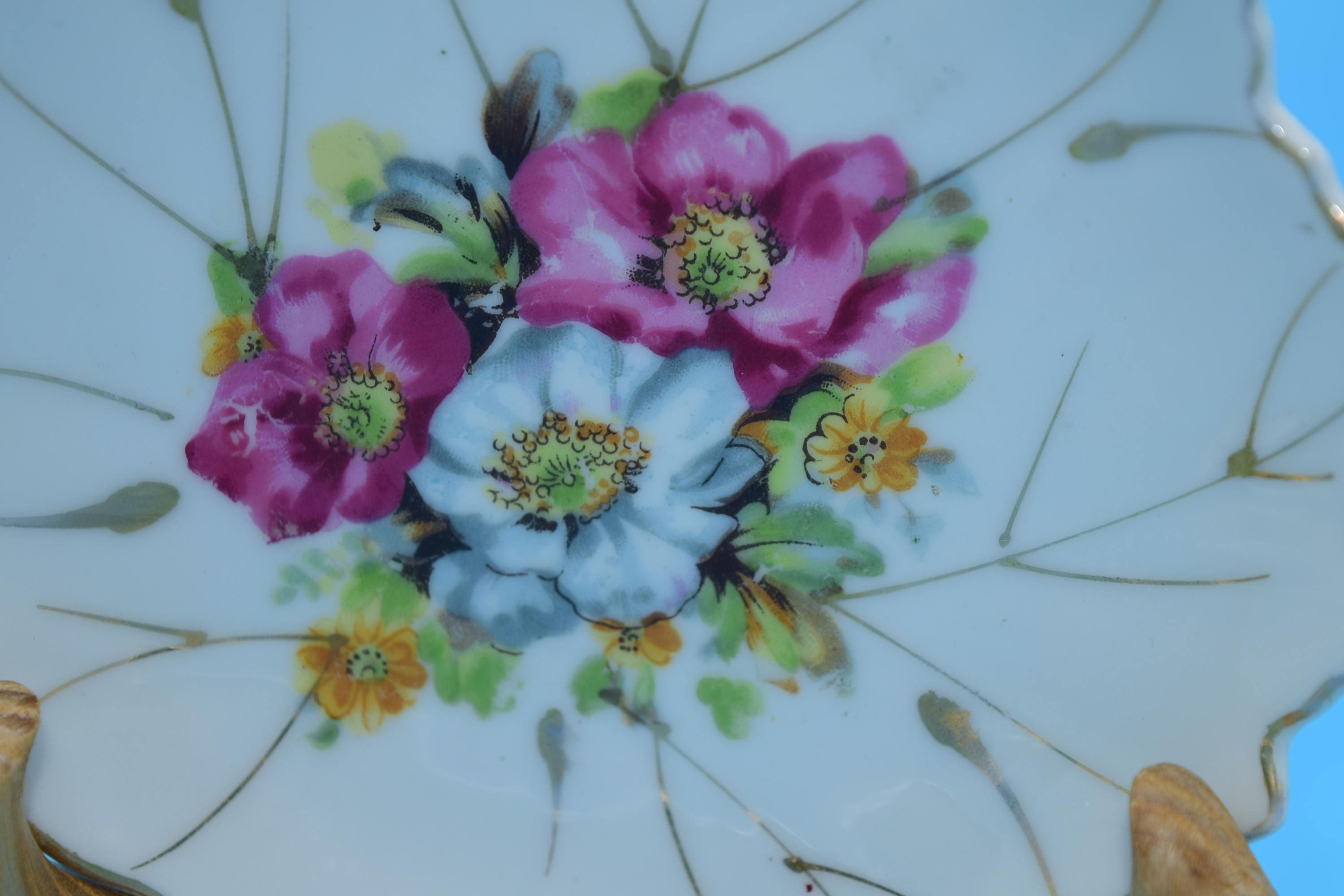 Japan Floral Snack Plates Set of 3 Vintage Leaf Shaped Bon Bon Etsy