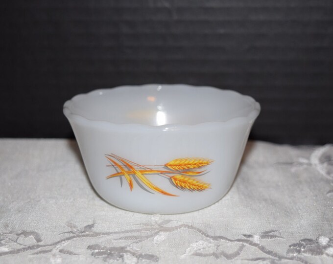 Anchor Hocking Fire King Sheaves of Wheat Pattern Vintage Fire King