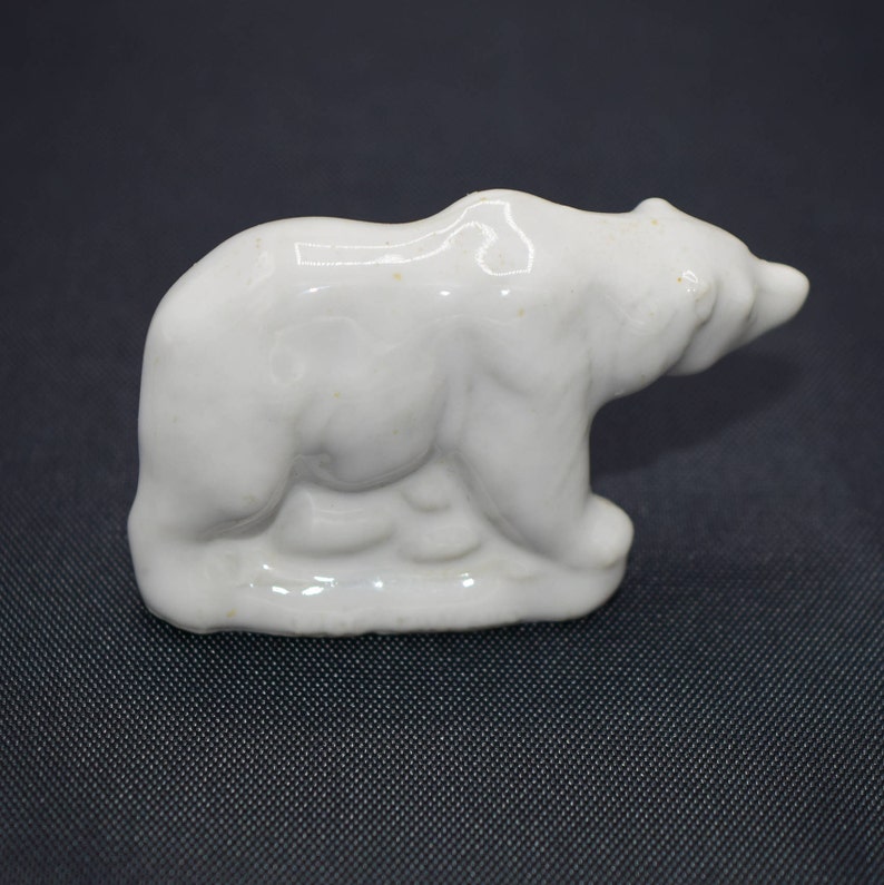 Miniature Wade Polar Bear Vintage Red Rose Tea Animal Collection World of Survival Series 1984-1985 Birthday Cake Topper Wade Collectible image 6