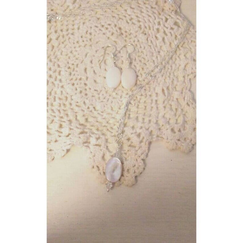 Mother of Pearl necklace and earring set