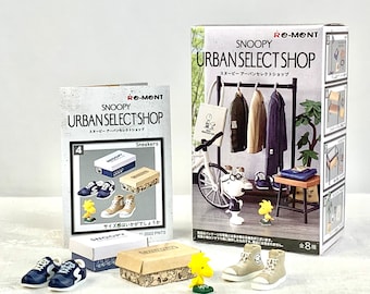 Re-Ment 2022 Snoopy Urban Select Shop Miniatures: Juego de zapatillas (Caja n.° 4)