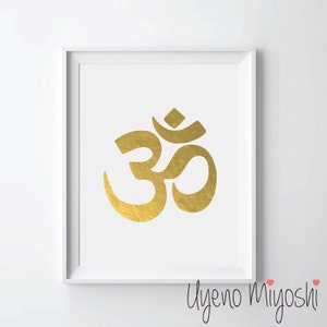 Om Sign Indian GOD Gold Foil Print, Gold Print, Custom Print in Gold, Illustration Art Print, OM Sign Gold Foil Art Print, Indian Om Sign