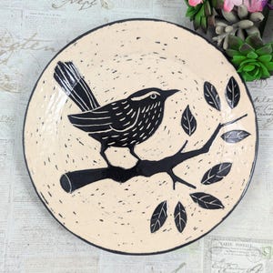 Carolina wren black and white ceramic dish, pottery bird, jewelry dish, sgraffito bird pottery bowl, bird lover gift, pottery anniversary