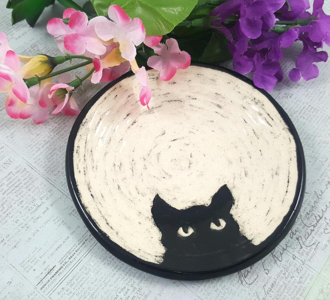 Peeking Cat Black and White Ceramic Dish, Pottery Cat, Jewelry Dish