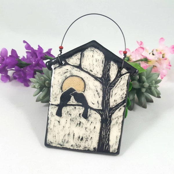 Lovebirds sgraffito birdhouse ornament, sgraffito bird pottery, ceramic bird wall , birdhouse pottery, bird lover gift, pottery anniversary