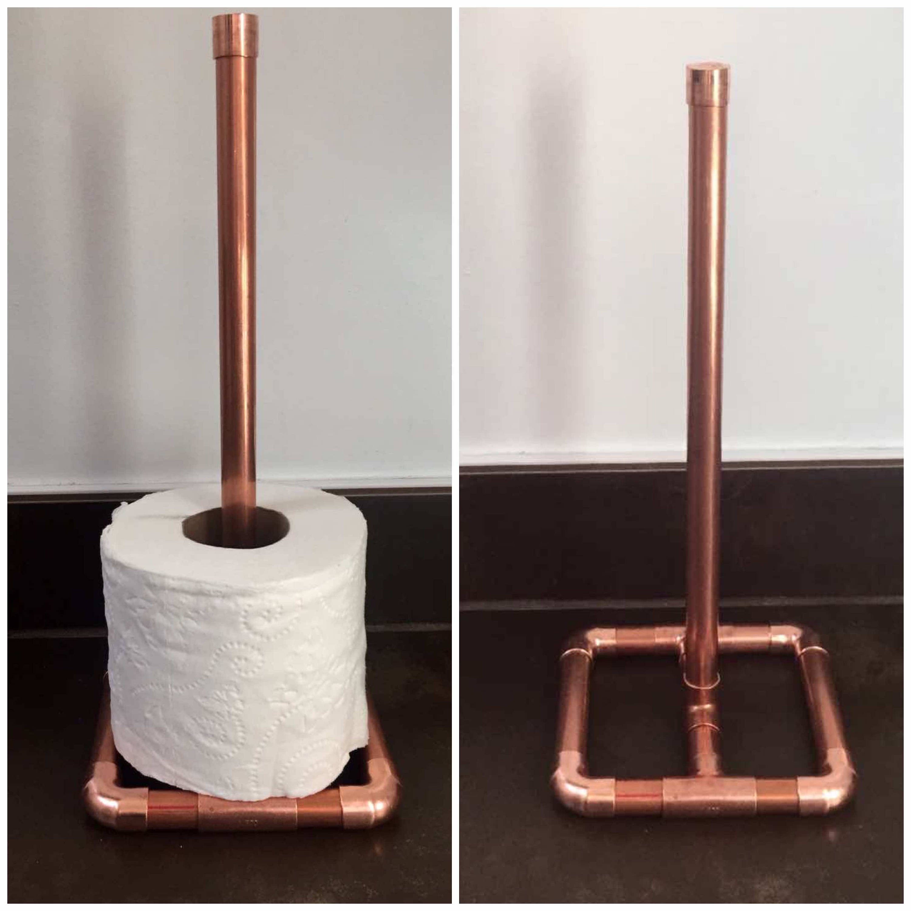 Industrial Copper-Tone Pipe & Burnt Wood Countertop Paper Towel Holder