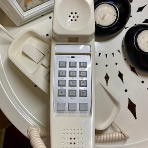 Vintage 1980s / white Unisonic slimline touch tone pulse phone / corded landline telephone / retro telephone