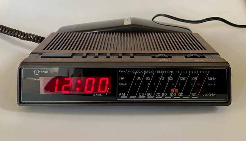 Vintage 1970s/1980s / brown faux wood grain Cosmo digital telephone / alarm clock / am/fm radio / corded landline telephone/ retro telephone image 2