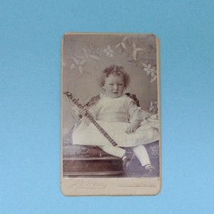 Antique Edwardian 1900s Small Cabinet Card Photograph - Baby with Primitive Rattle