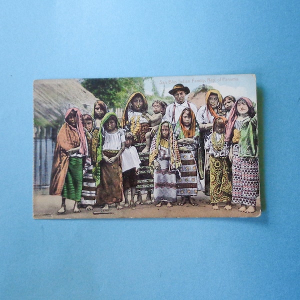 Antique Ethnographic Postcard - San Blas Family, Republic of Panama - Unused