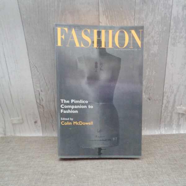 The Pimlico Companion to Fashion - edited by Colin McDowell (PB)