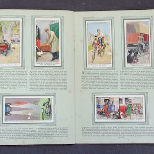 Complete set vintage 1935 testamenten 'Safety First' sigarettenkaarten in origineel album