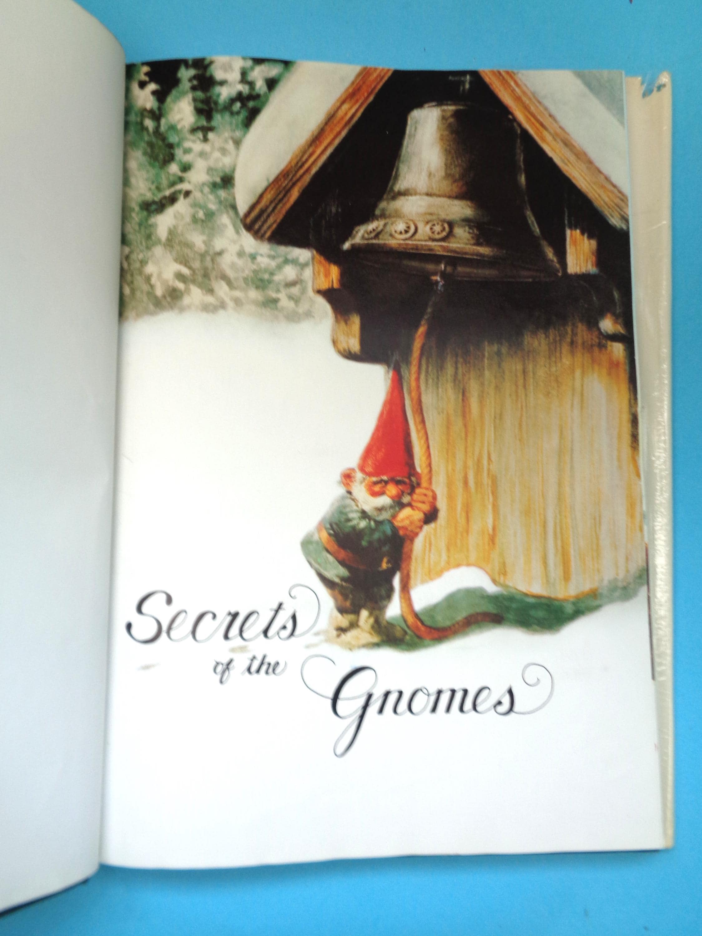 Secrets of the Gnomes by Rien Poortvliet and Wil Huygen (HB) 1982