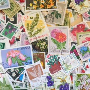 50 francobolli postali "Fiori da tutto il mondo" - Fuori carta