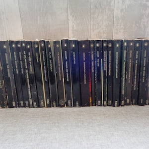 Vintage Penguin Classics Paperback Books - Various Titles - 1970s/1980s
