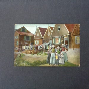 Carte postale hollandaise ancienne des années 1920 - Marken - vêtement traditionnel - inutilisé