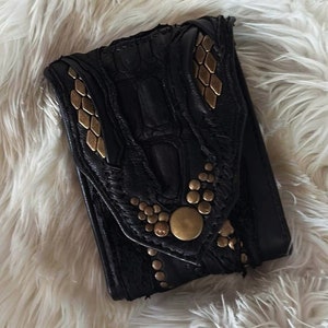 Cartera de cuero con clip hecha a mano de Kuro