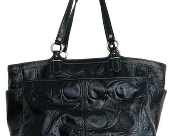Vintage Coach Black Patent Leather Signature Style Shoulder Vintage Coach Black Patent Leather Signature Style Shoulder