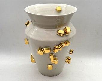 White Gold Vase, Flower Vase, Porcelain Vase, Ceramic Art, Ceramic Vase, Decorative Vase, Unique Vase, Handmade Vase, Modern Vase, Unusual