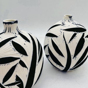 Vase Set of 2, Ceramic Decor, Shelf Decor, Ceramic Art, Pottery Gift, Hostess Gift, Housewarming Gift First Home, Leaves Vase, Handmade Vase image 6