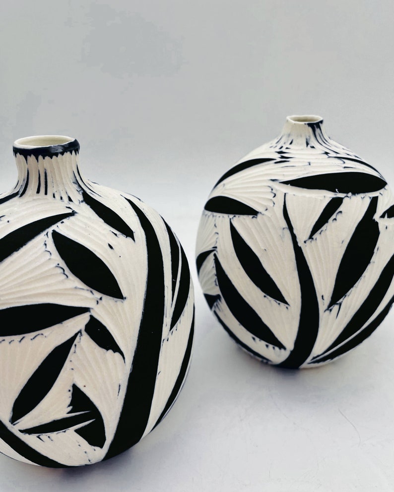 Vase Set of 2, Ceramic Decor, Shelf Decor, Ceramic Art, Pottery Gift, Hostess Gift, Housewarming Gift First Home, Leaves Vase, Handmade Vase image 6
