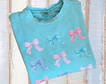 Coquette Style Shirt, Bow Sweatshirt, Bow T-Shirt, Trending Shirts, Trendy T-Shirts, Gifts for Her