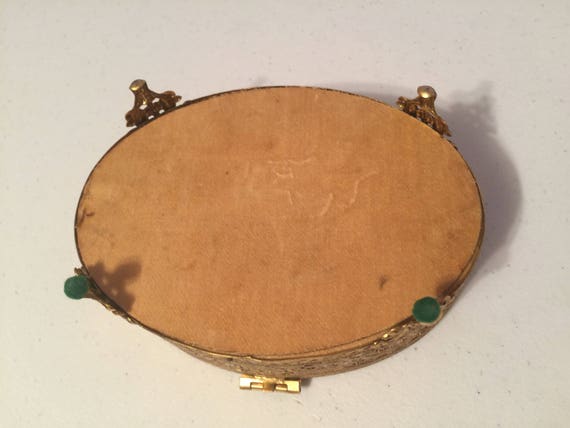 Vintage filigree ormolu oval jewelry box - image 2