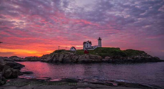 Nubble Lighthouse York Maine Sunrise Color Photograph Etsy